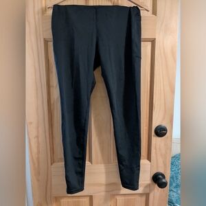 POP Fit Classic Black Leggings